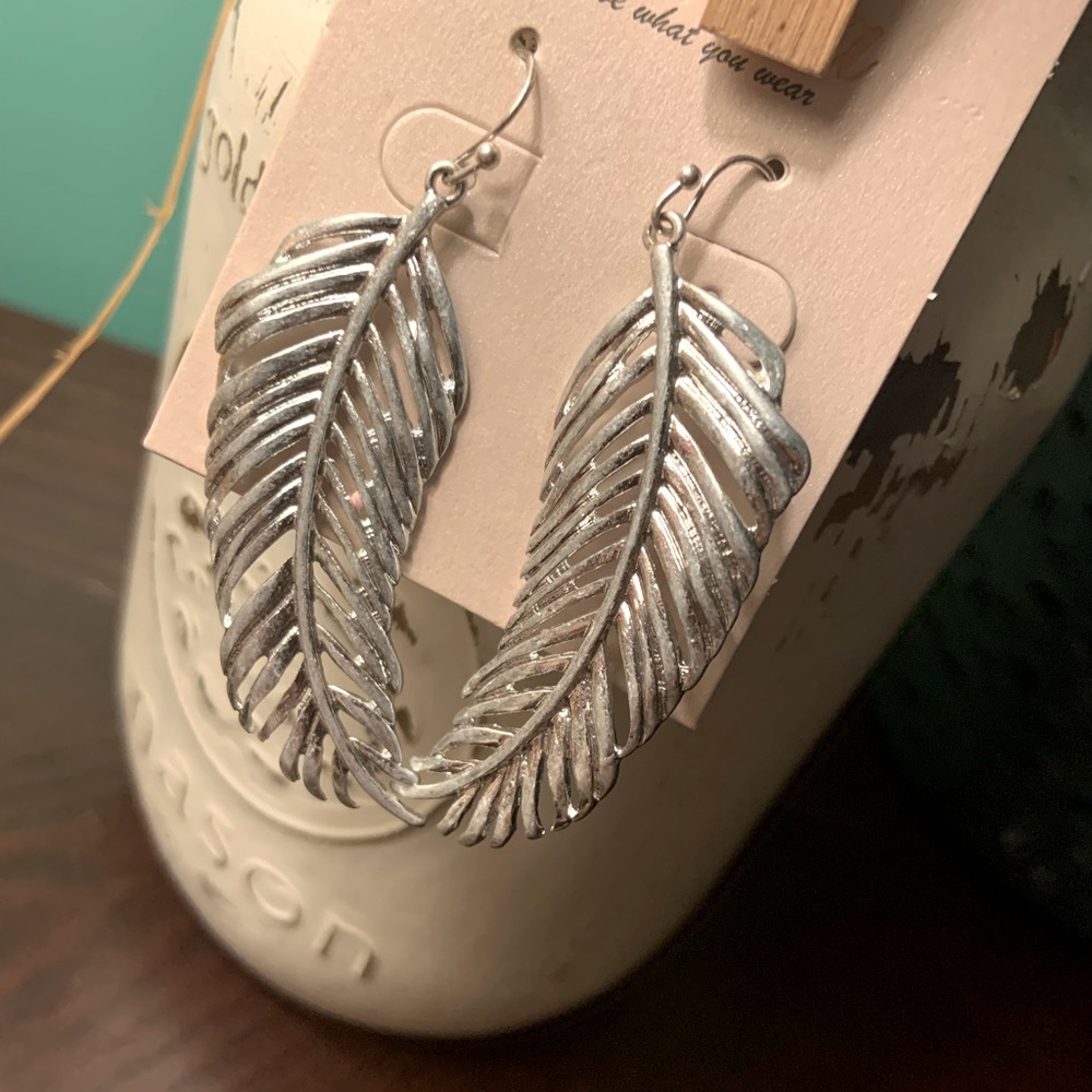 Fashion Western Style Earrings NEW